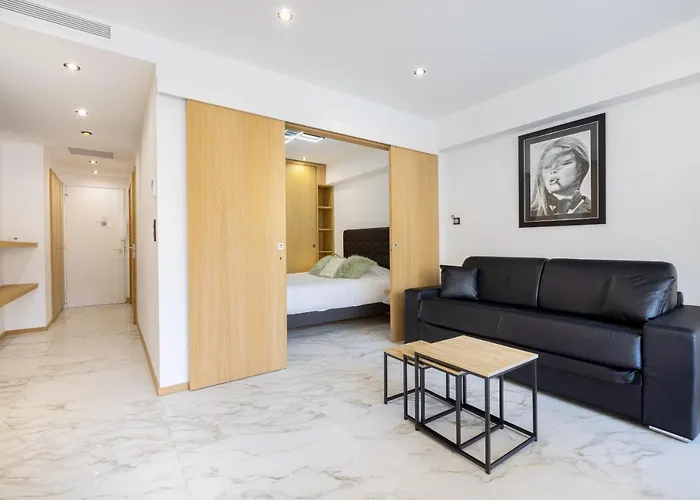 Agence Des Résidences - Privés Du 45 Croisette - Standard Cannes